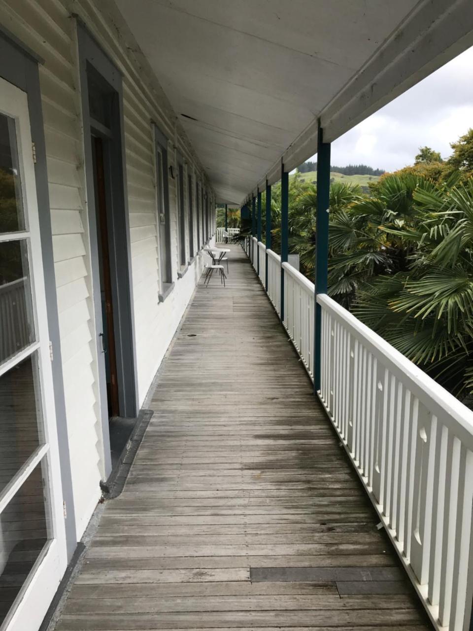 Te Puia Hot Springs Hotel Exterior photo